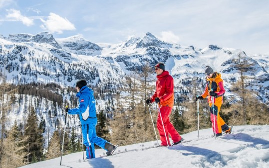 Guided snowshoe hikes in Obertauern